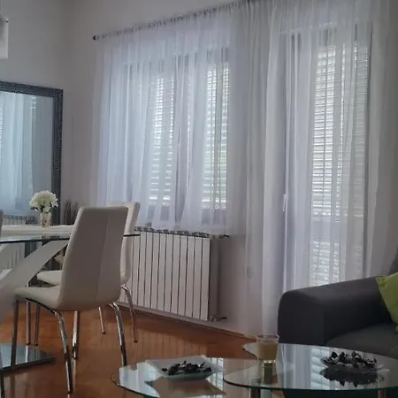 Гостьовий будинок Ante