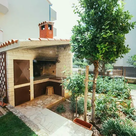 Ante Гостьовий будинок Спліт